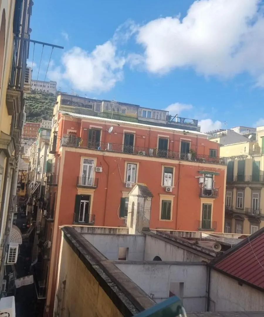 Holiday home Casa Vacanza Da Enza A Toledo Naples