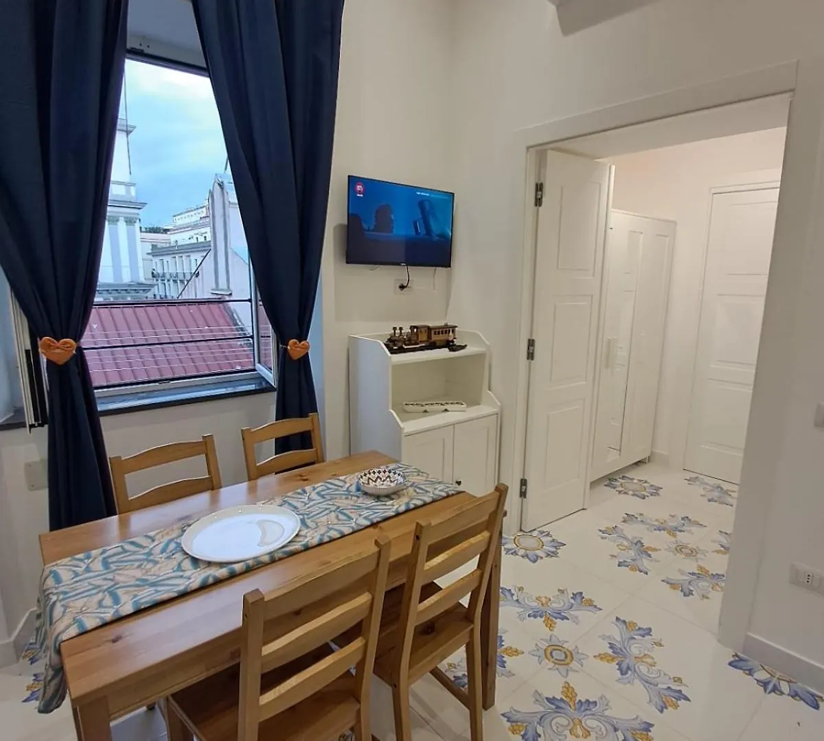 Casa Vacanza Da Enza A Toledo Nápoles
